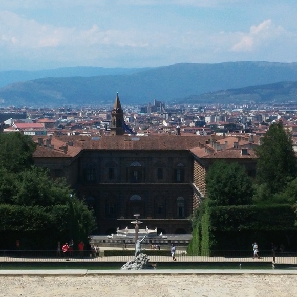 Meet your Posher, Jonathon - Picture 1 of 1